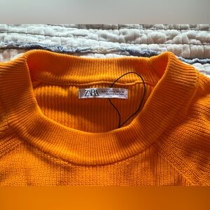 Zara Vibrant Orange Sweater Men’s L 🍁